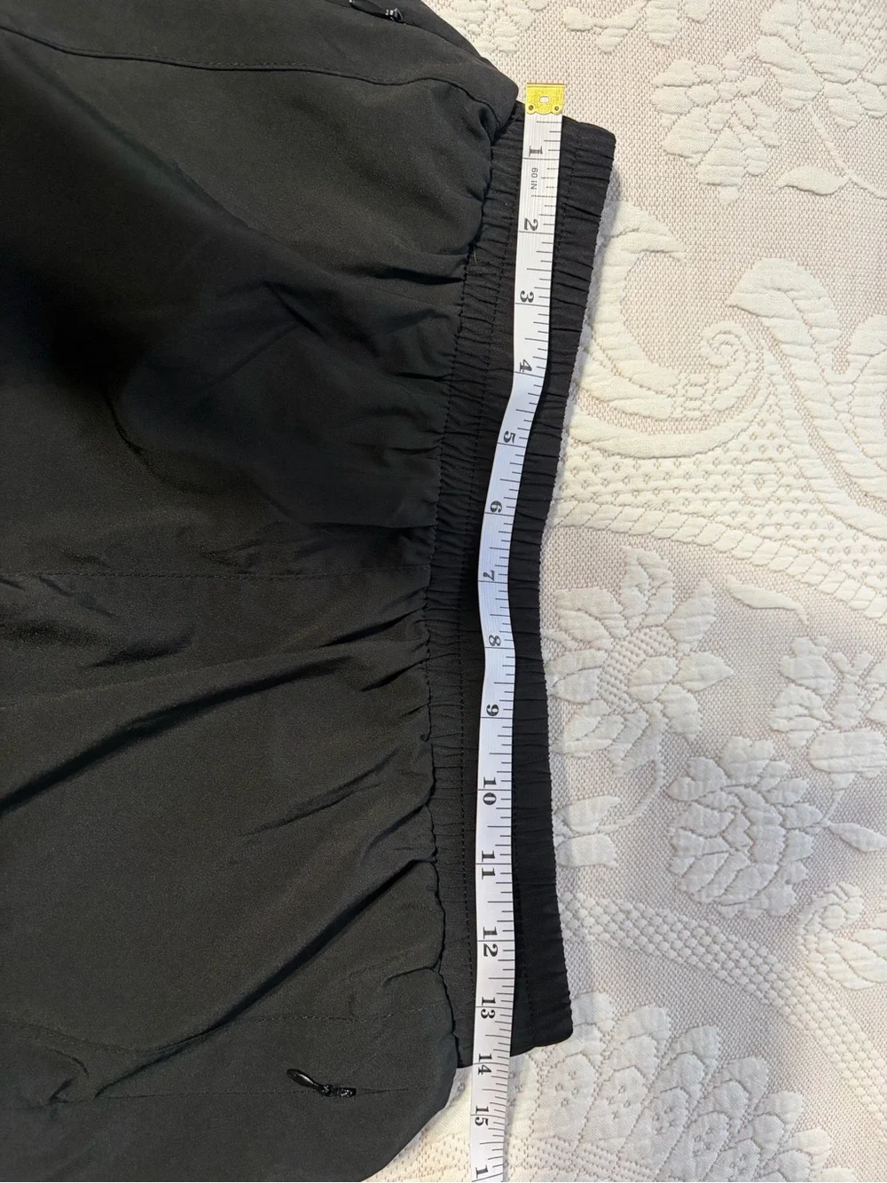 lululemon athletica Black women's Athletic Shorts *Small* athleisure